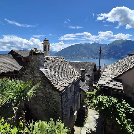 Casa Grillino Brione sopra Minusio
