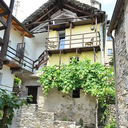 Casa Grillino Brione sopra Minusio